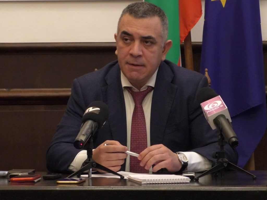 Стефан Радев: Отчитаме лек спад на новите случаи на COVID-19 в община Сливен
